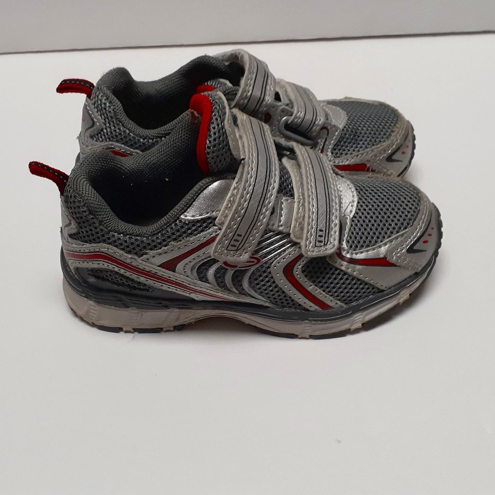 C9 Champion Boys Sneakers Gray Size 9
